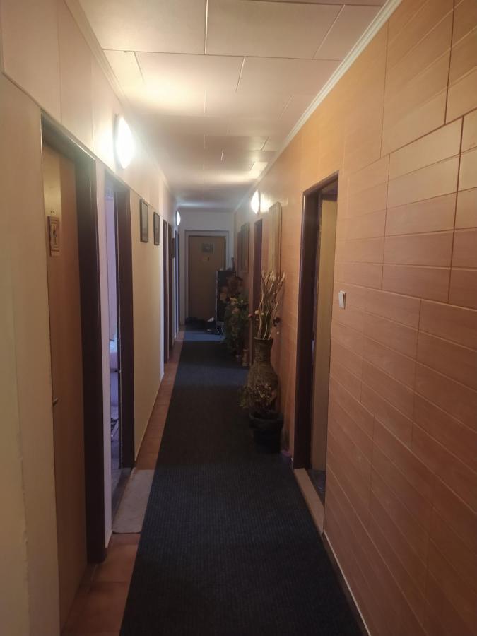 Drevenka Hotel Provodin Eksteriør billede
