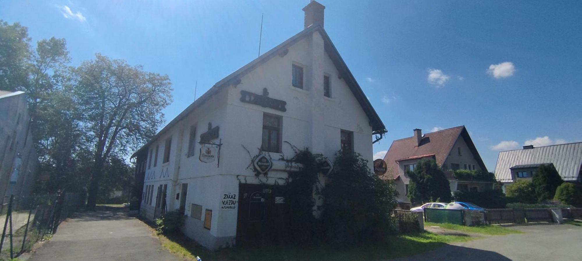 Drevenka Hotel Provodin Eksteriør billede